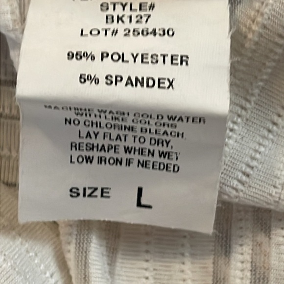 🌹NWOT:BKE SPARKLING GOLD/WHITE TANK TOP - Picture 5 of 7